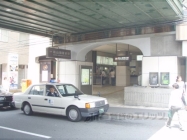 近鉄桃山御陵前駅